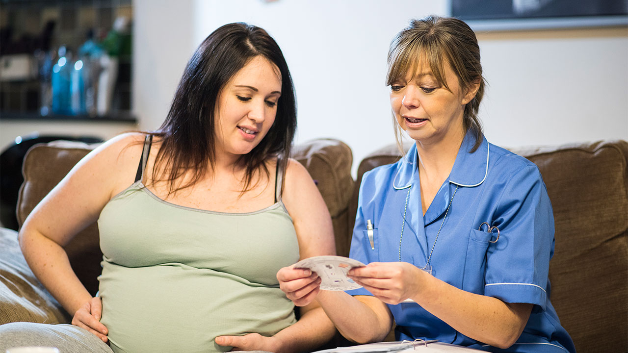 pregnant women delivery operation