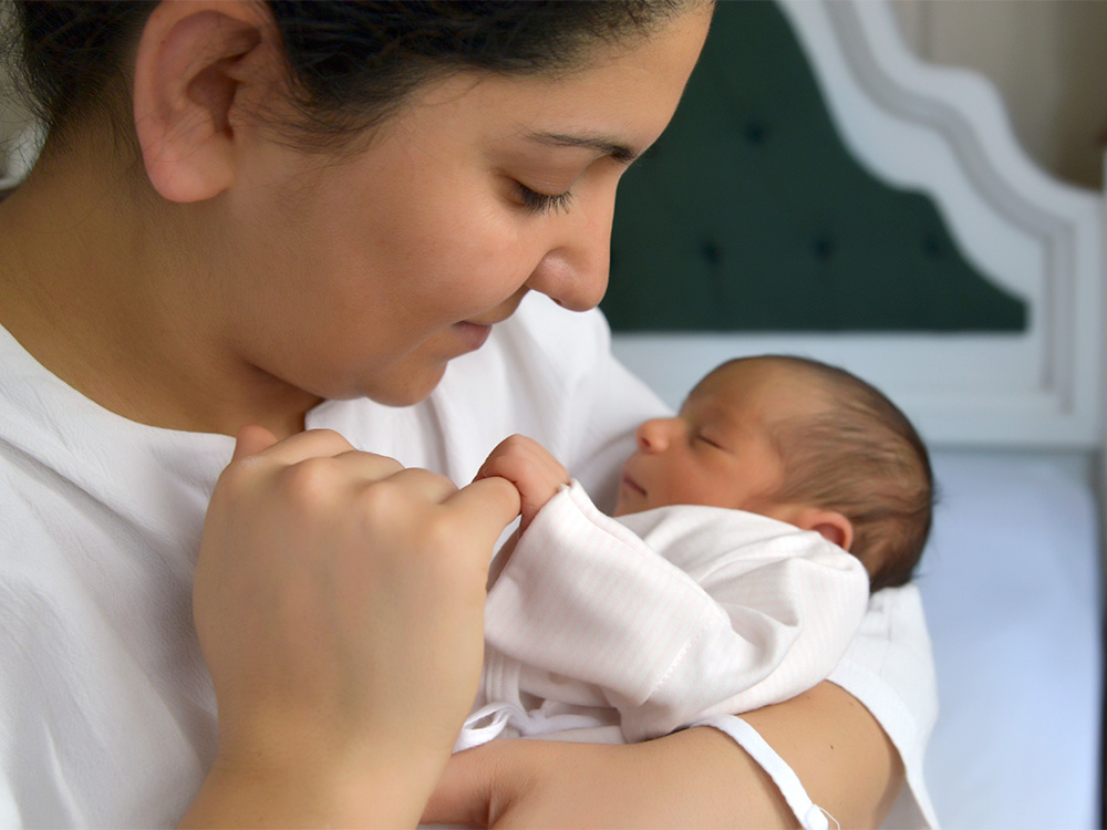 1 month old crying