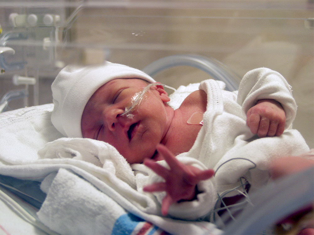 Premature birth: coping with your feelings | Raising Children Network