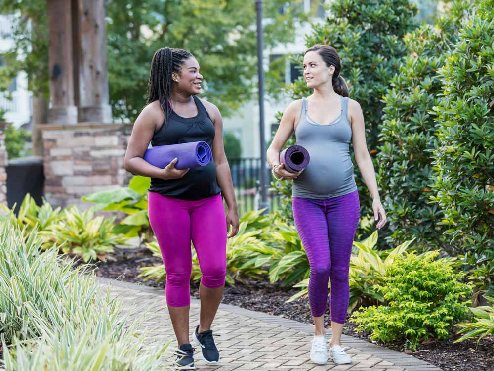 Bodyweight pregnancy workout (each trimester friendly)