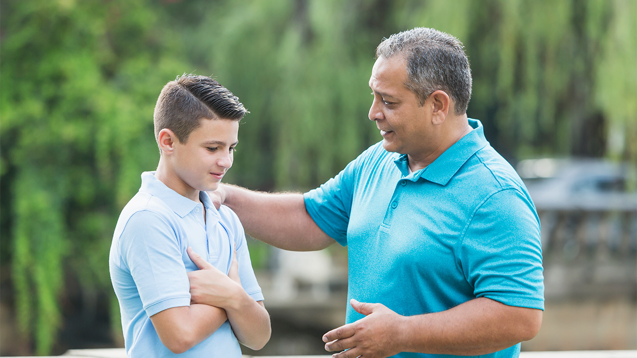 parents and teens talking