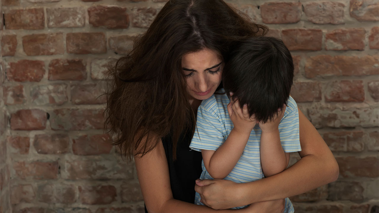 family-violence-effects-on-parents-kids-raising-children-network